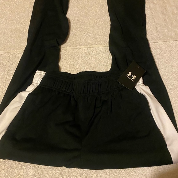 Under Armour Adult Medium Black Track Pants New With Tags - Picture 2 of 5